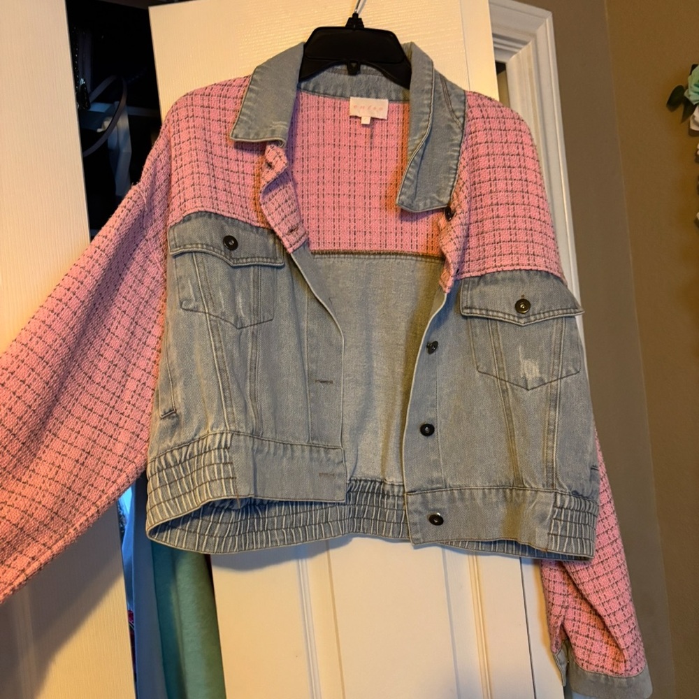 Pink Textured Jacket - Picture 2 of 5